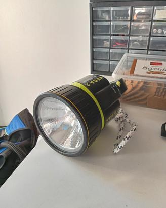 lampada sub ricaricabile 