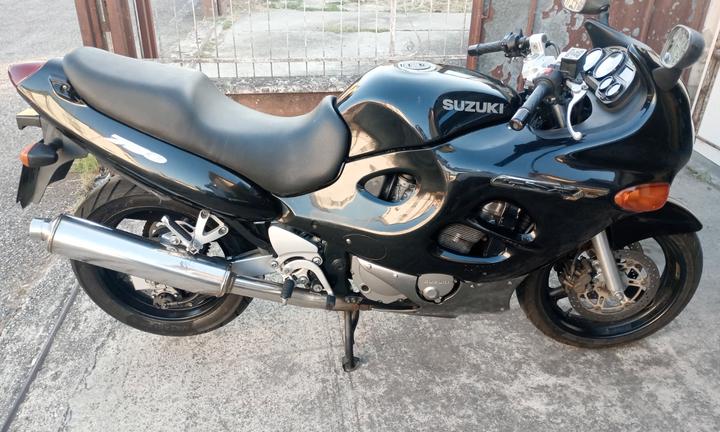 Suzuki GSX 750 F - 2003