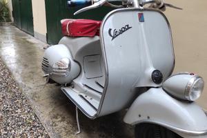 Piaggio Vespa 125 (VN) - 1954