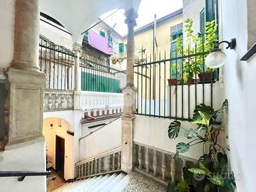4 LOCALI A GENOVA
