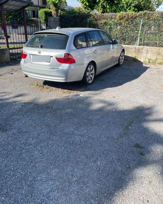 BMW 320d anno 2006  -MOTORE NON FUNZIONANTE-