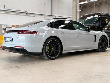Panamera 971