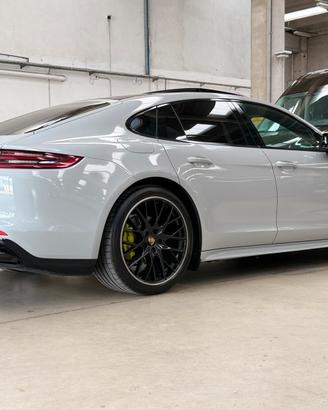 Panamera 971