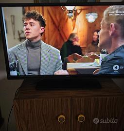 Tv Hitachi 32 Pollici Smart tv