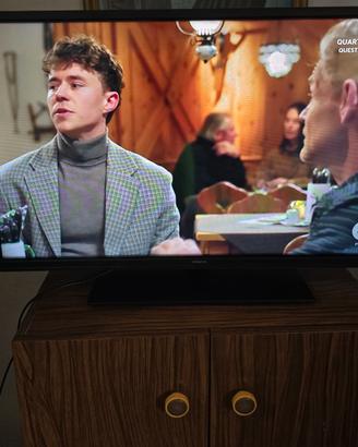 Tv Hitachi 32 Pollici Smart tv