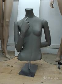 Manichino donna solo busto col. grigio