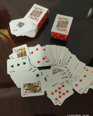 Mini mazzi di carte da gioco  Scala 40  (5x4 cm.)