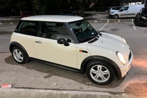 Mini one D 1.4 cv 88 Motore Toyota!! Km 230k