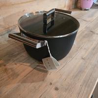 SMEG  PENTOLA PIROFILA DIAMETRO 26 CM 