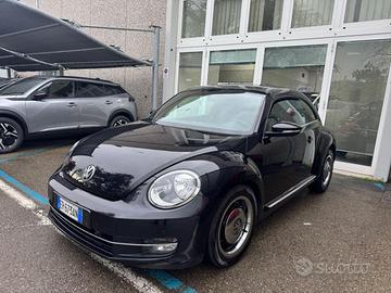 VOLKSWAGEN Maggiolino 1.6 TDI Design 105CV