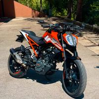 KTM Duke 125 ABS - 2020 Appena tagliandata