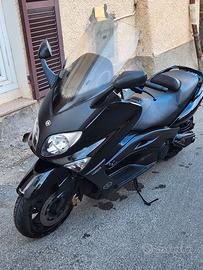 Yamaha Tmax 500