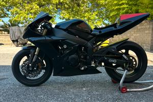 Yamaha R1