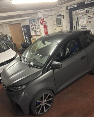 Minicar Aixam nuova.