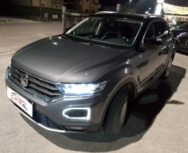 Volkswagen T-Roc 2.0 TDI SCR 4MOTION VIRTUAL LUCE 