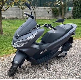 Scooter HONDA PCX 125