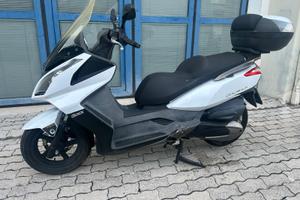 Kymko Downtown 300i