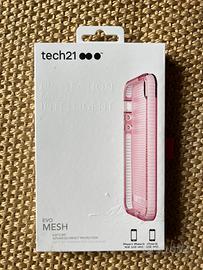 Cover iPhone 5-5S marca Tech21 mod. Evo mesh