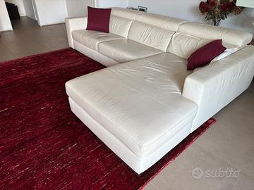 Divano moderno in pelle con chaise lounge 290x200