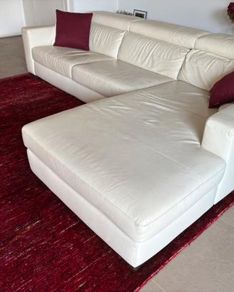 Divano moderno in pelle con chaise lounge 290x200