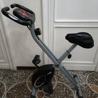 Cyclette pieghevole