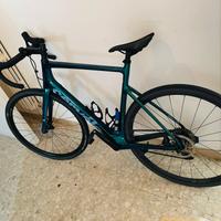 bicicletta misura 28 e troppo grossa per un mio am