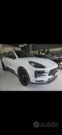 Porsche Macan CHRONO SPORT PLUS