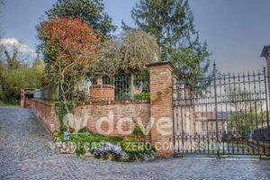 Villa di 470 m² con più di 5 locali e box auto a M