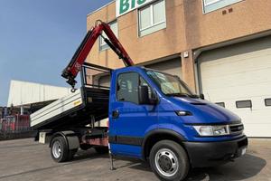 Camion/ Autocarro IVECO DAILY 35C9 - PAT B/ Rib/ G