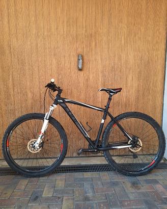 Bicicletta Cube 29"