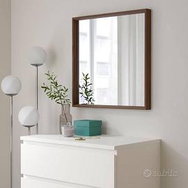 Specchio quadrato IKEA NISSEDAL 65x65 colore noce