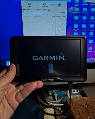 navigatore GARMIN CAMPER 760 LM