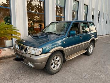 NISSAN TERRANO II