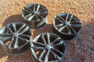 Cerchi in lega 17 Opel Corsa D 5 fori