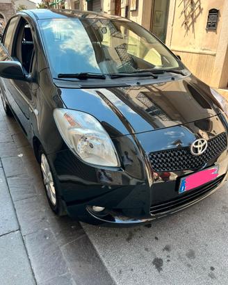 Toyota Yaris 1.4 D-4D da 90 CV UNICO PROPRIETARIO