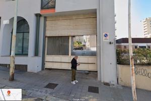 Posto auto scoperto via Nazario Sauro