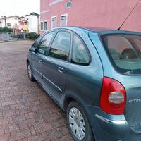Xsara Picasso 1600 € compreso passaggio proprietà