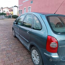 Xsara Picasso 1600 € compreso passaggio proprietà