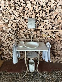 Lavabo antico