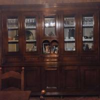 Sala in legno massiccio