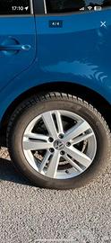 Automobile touran