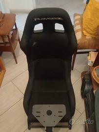 Postazione di guida Playseat Evolution + tappetino