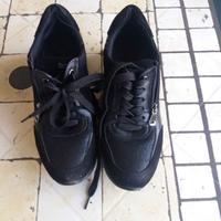 Scarpe inblu nere numero 37