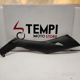 Fianchetto inferiore DX X-Max 300 e 125 (dal 2018 