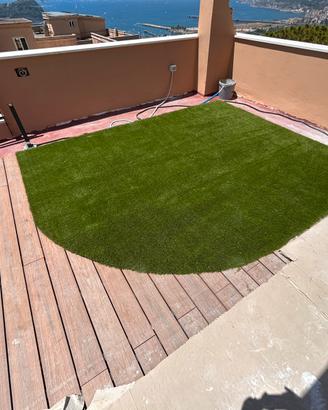 Erba sintetica per giardino