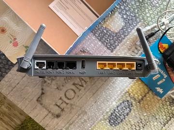 Router Fritz! Box 7272