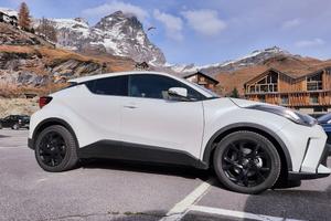Auto Toyota CHR 1.8 Trend