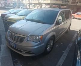 Lancia Voyager 2.8 gold 163cv