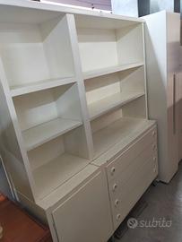 Libreria con cassettiera e anta stile scandinavo