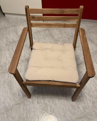 Sedia da giardino con cuscino ikea